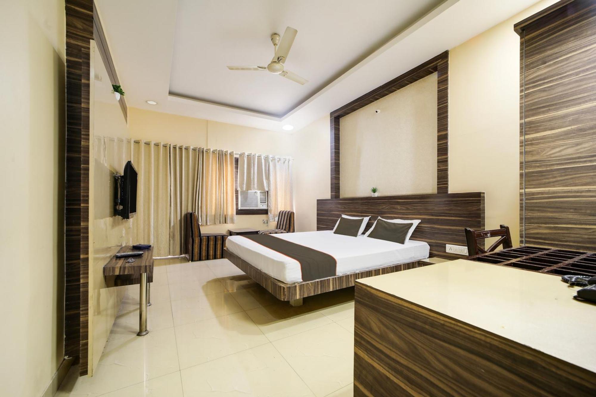 Collection O Hotel Silver Inn Бопал Екстериор снимка